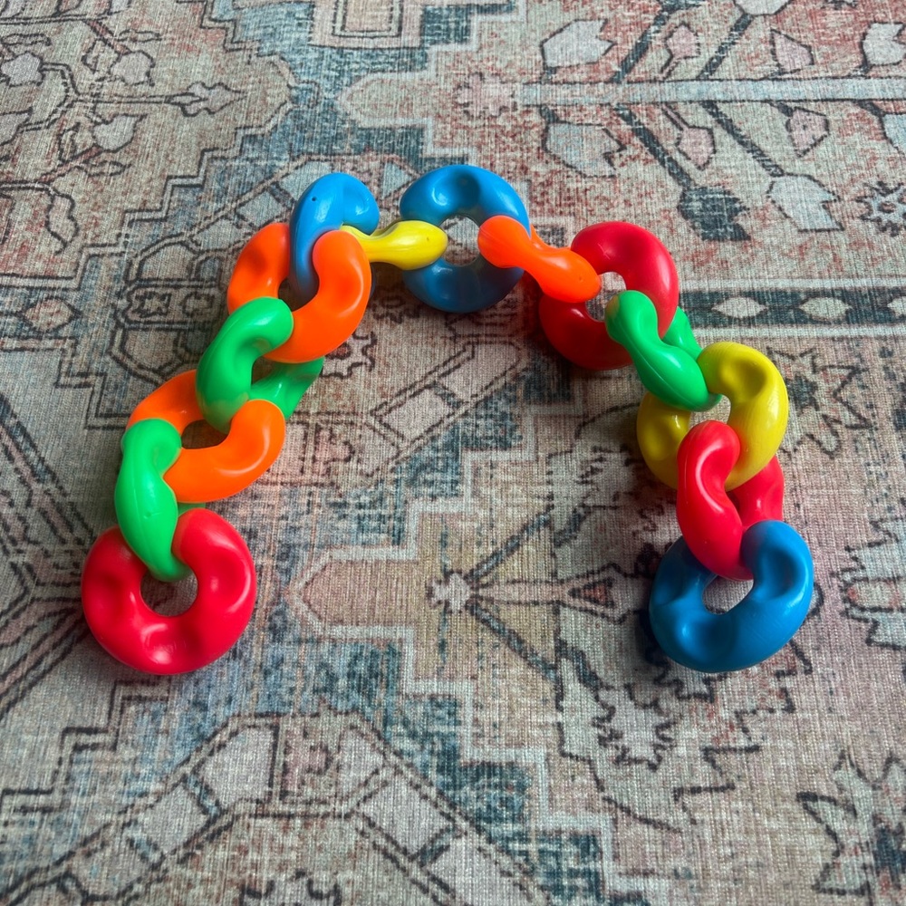 Vintage playskool kiddie links 1980’s Linked Plastic Ring Toy